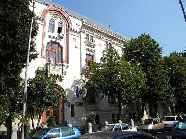 Ore remediale, plata a fost întârziată cu lunile
