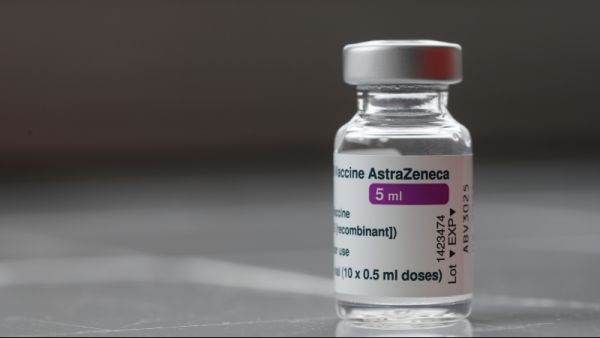 AstraZeneca susţine că doza "booster" a vaccinului său anti-Covid creşte numărul anticorpilor împotriva variantei Omicron