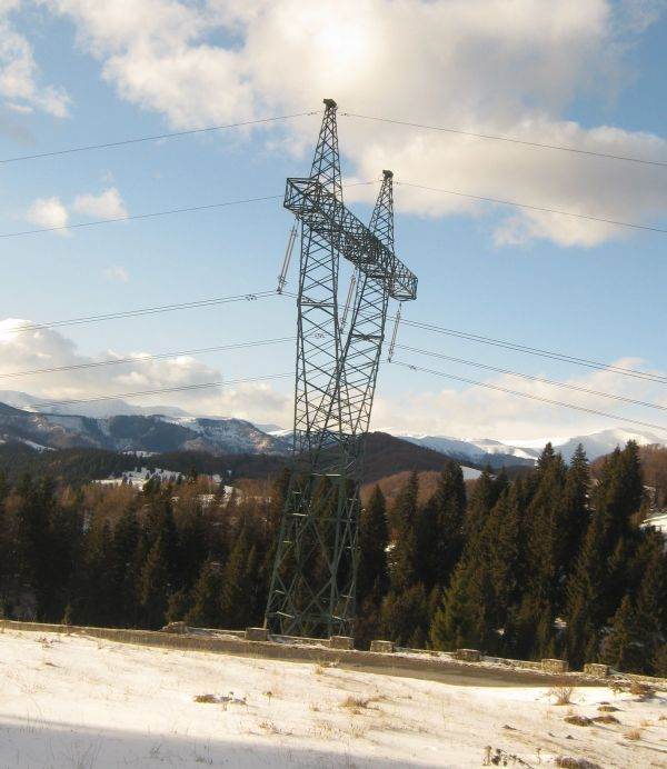 Preţul maxim al energiei electrice - 1.333,4 lei/MWh