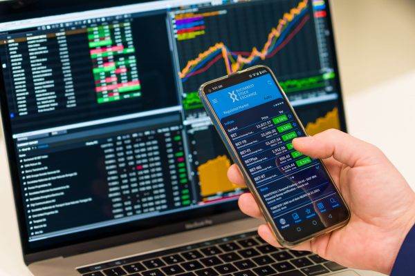 Creştere de 4,75% pentru BET, în primele două săptămâni ale anului