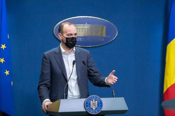 "Ne împrumutăm de ceva timp cu cea mai mare dobândă din toate statele europene"