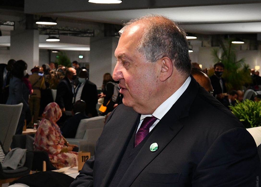 Preşedintele Armeniei a demisionat