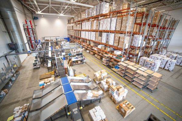 Abris achiziţionează Dentstore, distribuitorul român de produse stomatologice 