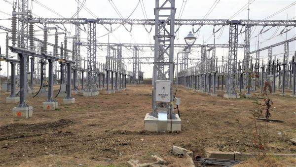 Transelectrica a investit de 17 milioane de lei în modernizarea Staţiei Electrice de Transformare Roman Nord 