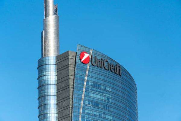 UniCredit Bank şi Trans Sped sprijină companiile care vor interacţiona cu ANAF exclusiv prin mijloace electronice 