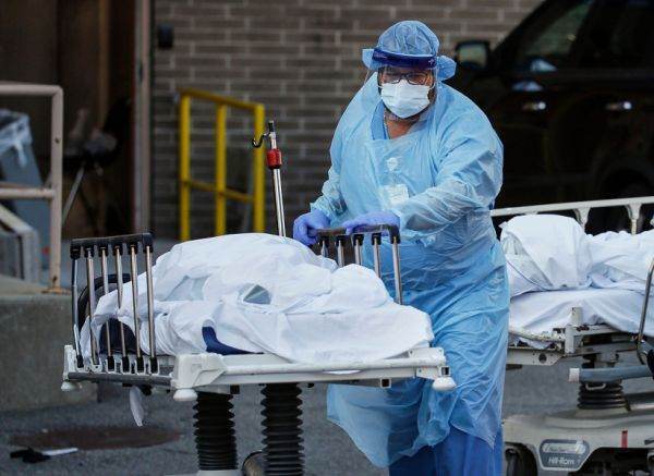 Aproape 80% din decesele înregistrate săptămâna trecută au fost la persoane nevaccinate