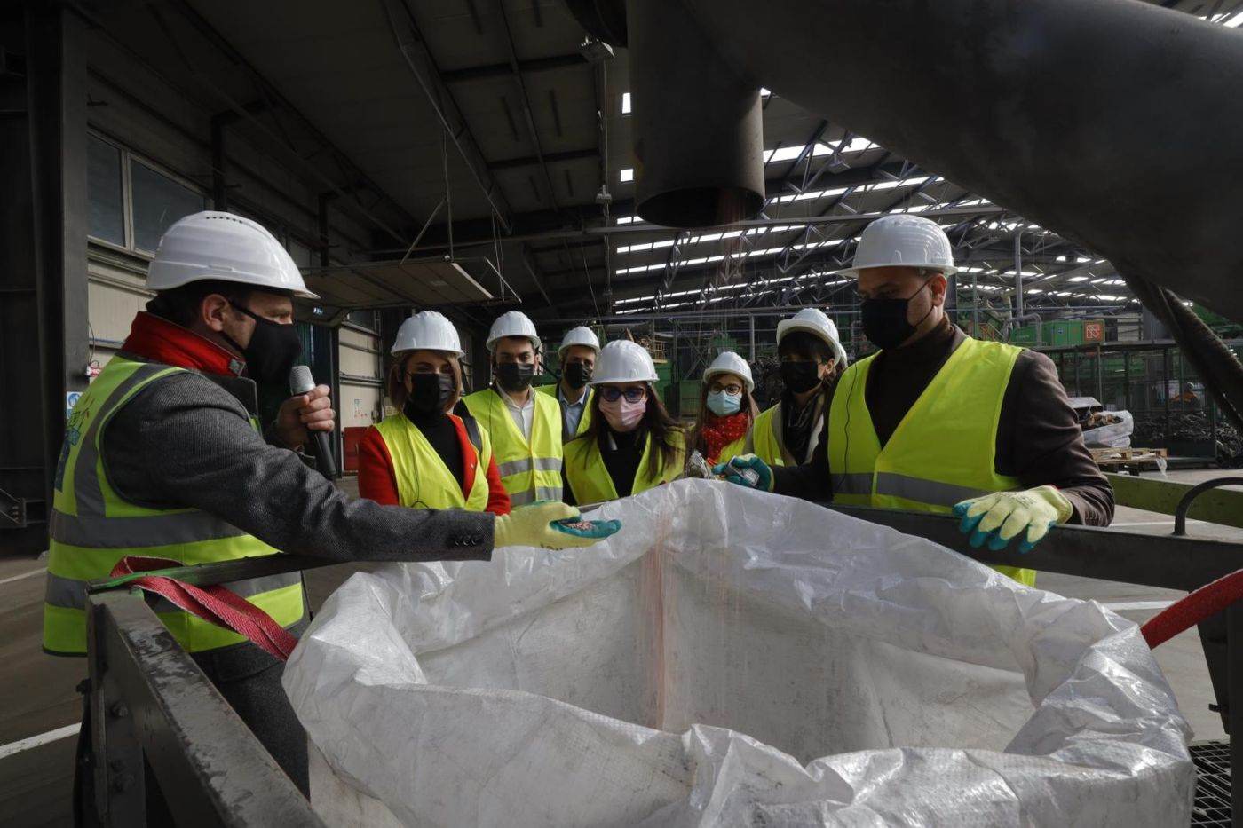 Comisia de Mediu din Camera Deputaţilor, în vizită la fabricile de reciclare Green Group din Buzău