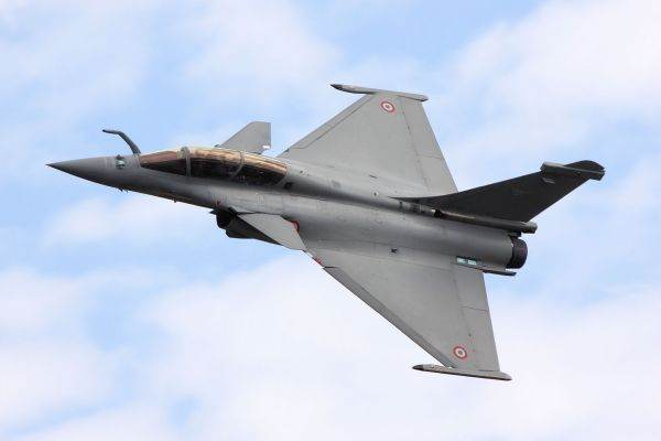 Franţa vinde Indoneziei 42 de avioane de luptă Rafale, pentru 8,1 miliarde de dolari
