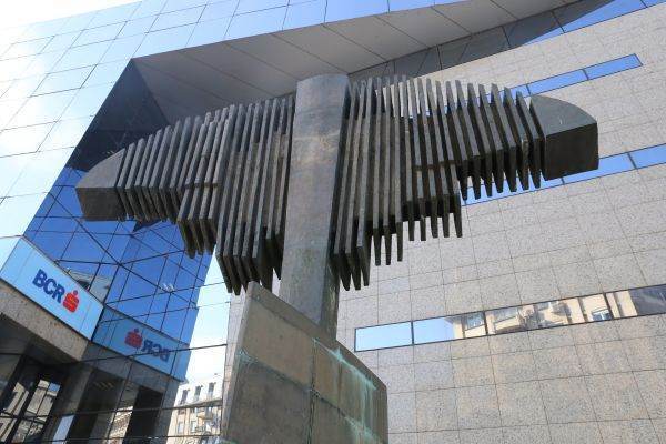 BCR cofinanţează cu 4,6 milioane de euro relocarea unei linii de producţie din China în judeţul Cluj
