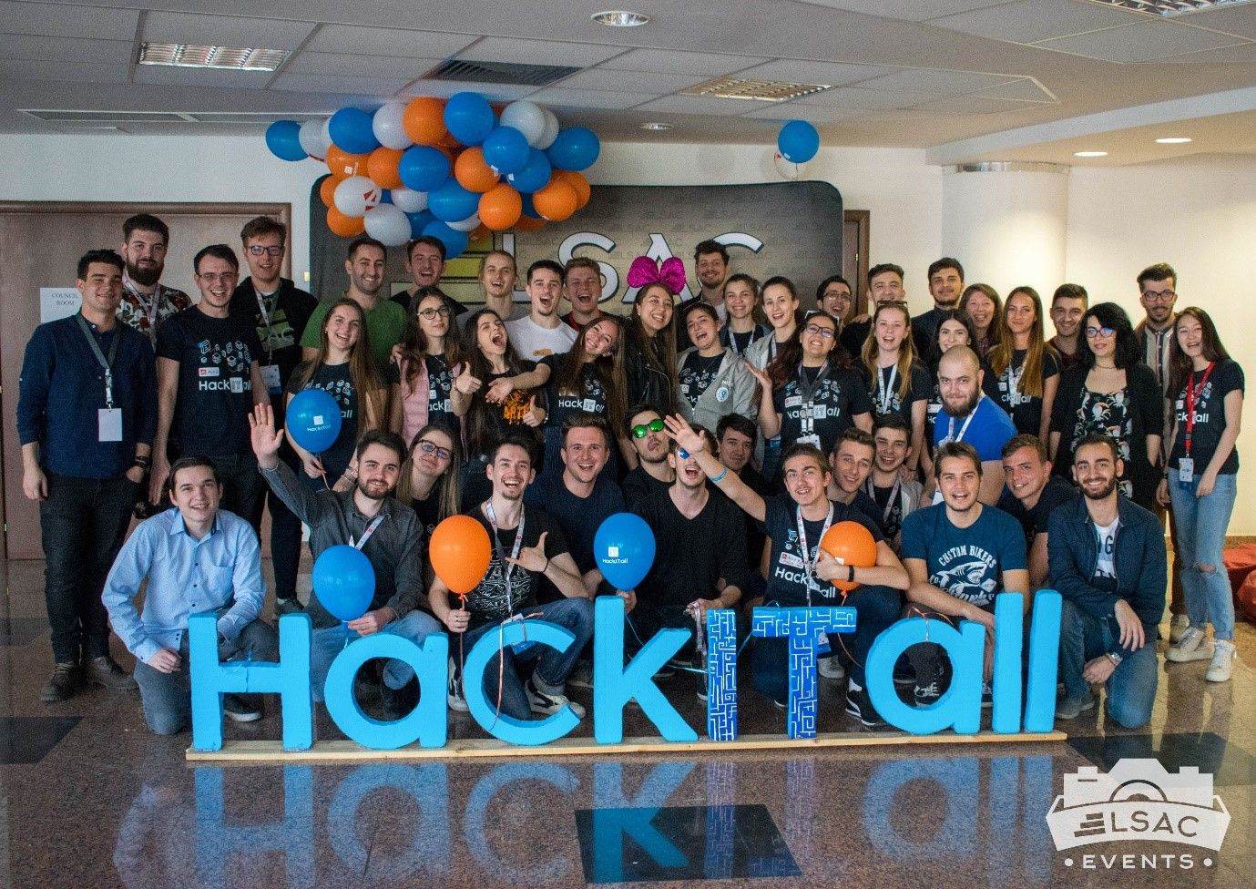 Au început înscrierile pentru HackItAll