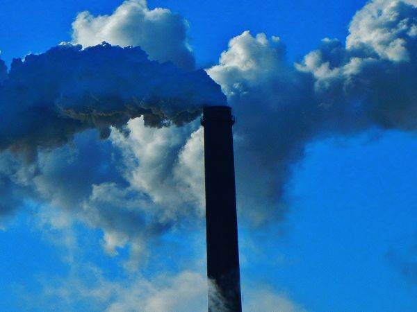 Preţul maxim al energiei electrice - 3.286 lei/MWh