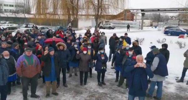Protest la Carfil Braşov SA