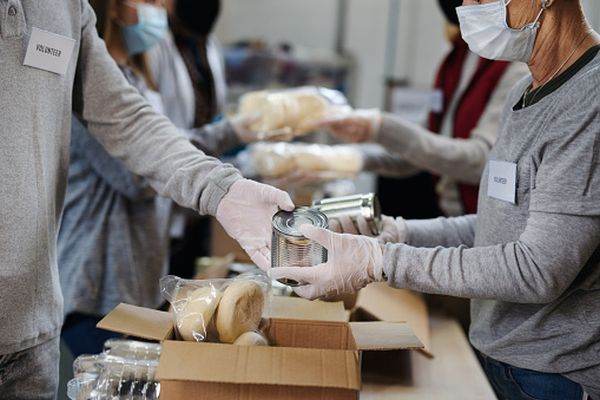52% dintre cetăţeni declară că s-au implicat în acţiuni de susţinere şi întrajutorare a refugiaţilor ucraineni