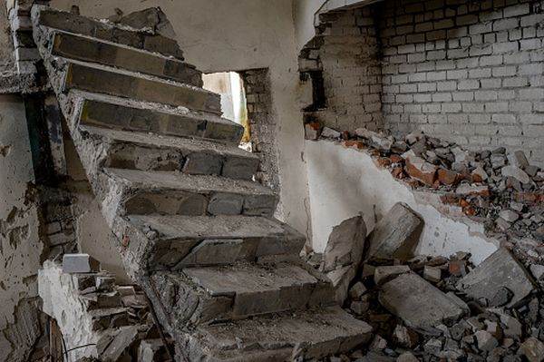 Blocuri de locuinţe lovite de armata rusă la Kiev