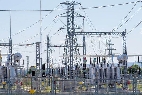 Reţelele electrice ale Ucrainei şi Republicii Moldova, conectate la reţeaua europeană