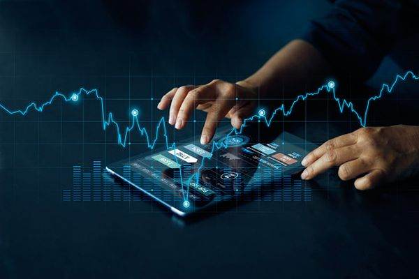 Rusia a stabilit reguli stricte pentru străinii care solicită aprobare pentru a cumpăra şi vinde active ruseşti
