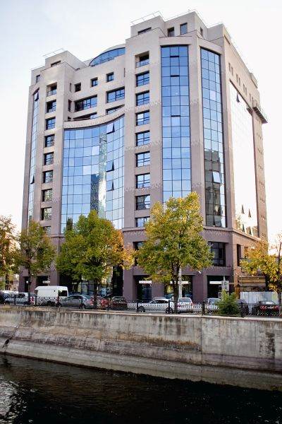 SIF Muntenia propune acţionarilor un program de răscumpărare a 3% din societate