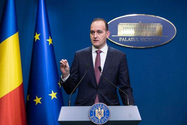 Dan Vîlceanu (Sursă foto: Ministerul Investitiilor si Proiectelor Europene/https://www.facebook.com/photo.php?fbid=242993868022978&set=pb.100069370982687.-2207520000..&type=3)
