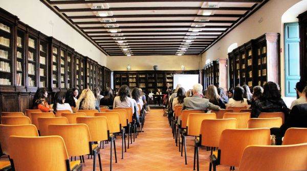 Meditaţii gratuite pentru admiterea la facultate