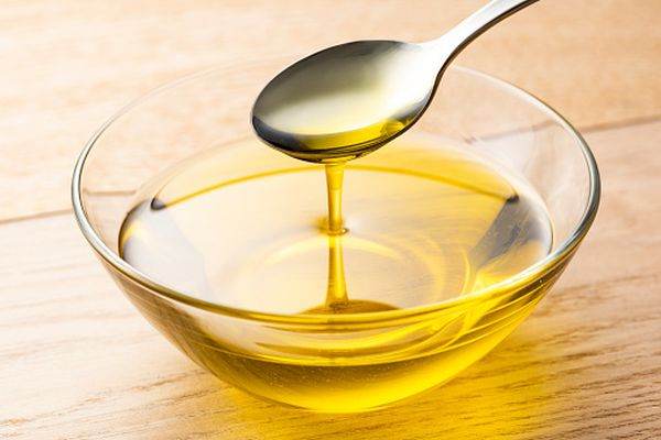 Preţul mediu al uleiului de floarea soarelui a crescut cu 8,68%