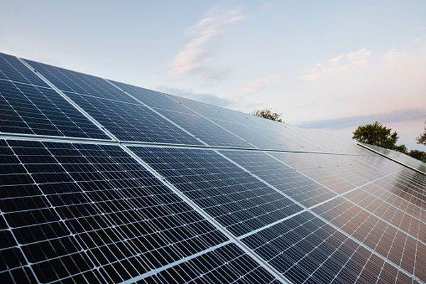 Tehnomir Energy devine ENSYS şi ţinteşte afaceri de peste 20 milioane euro în sectorul sistemelor fotovoltaice