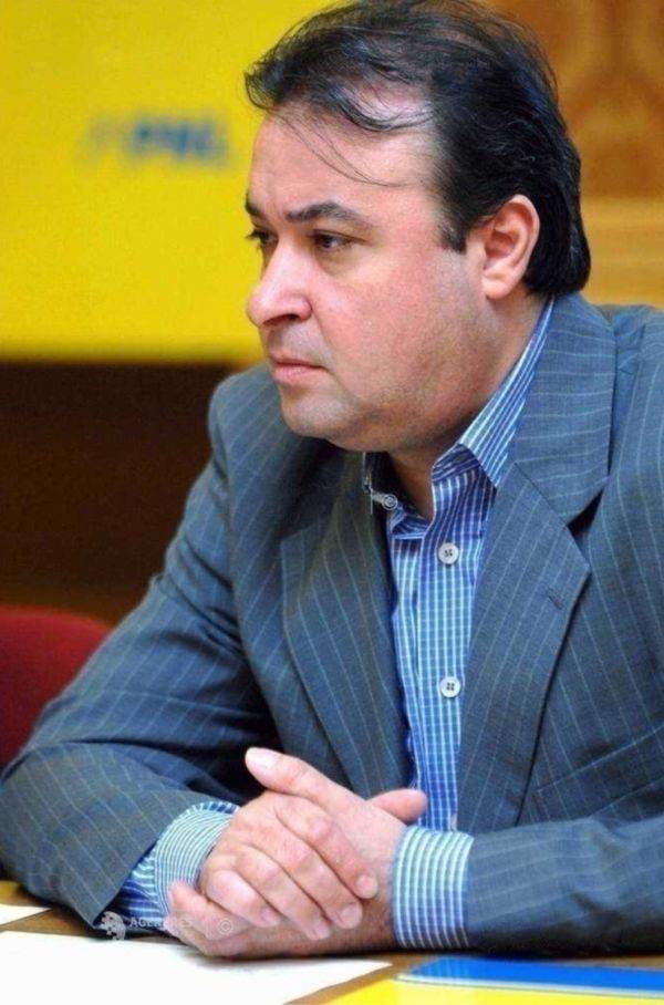 Dan Meran, Preşedinte PNL Sector 5 (Sursa foto: www.facebook.com/ Dan Ştefan Meran)
