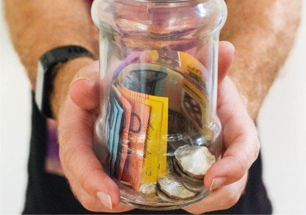 Statul a strâns două miliarde de lei de la populaţie, prin ultima emisiune Fidelis
