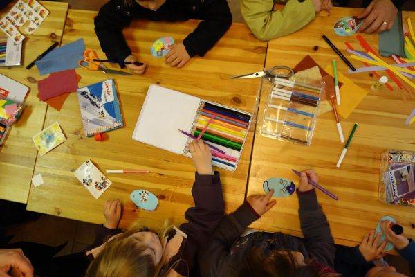 Ateliere de creativitate pentru elevi, la Muzeul Ţăranului