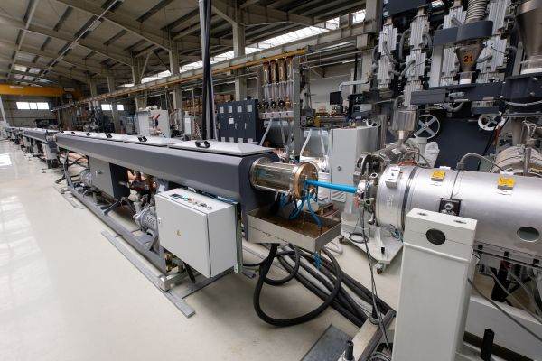 TeraPlast lansează un nou produs destinat infrastructurii de telecomunicaţii