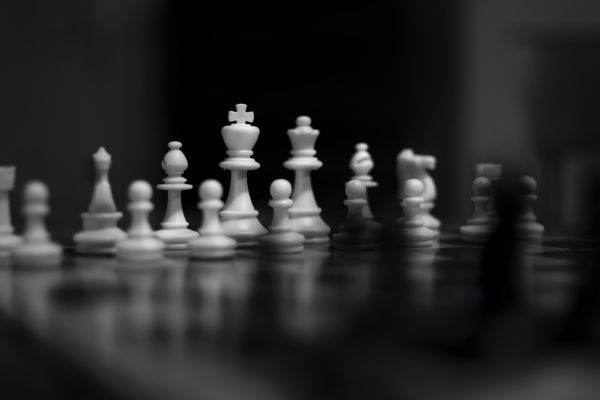 Rusia blochează Chess.com după ce a publicat articole despre Ucraina