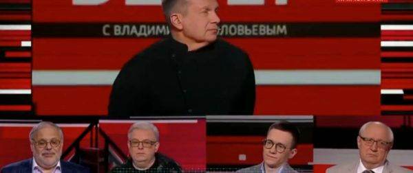 Sursă foto: Julia Davis/Twitter
