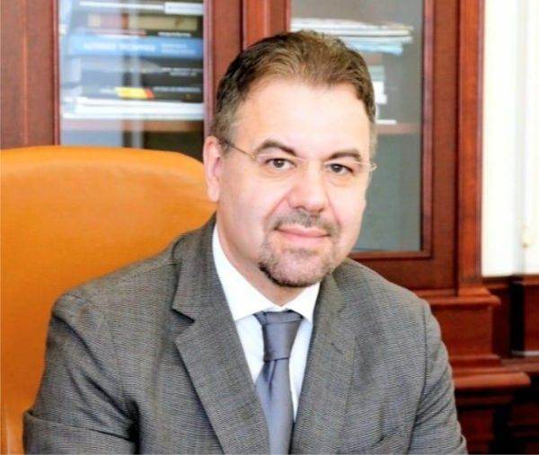 Leonardo Badea a subliniat: "Din perspectivă fiscală, faptul că războiul din Ucraina menţine presiunea negativă asupra economiei, simţită şi pe parcursul pandemiei, face ca nevoia de susţinere prin programe guvernamentale să rămână importantă în vederea diminuării costurilor sociale şi efectelor distructive asupra capacităţilor economice. Indirect, dar aproape inevitabil, asta înseamnă menţinerea unui rol important al statului în economie".