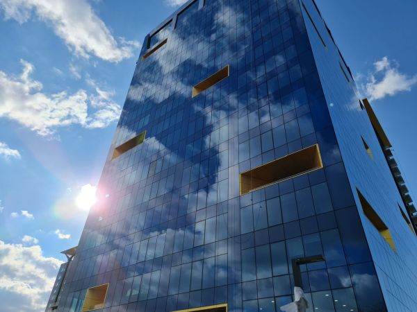 Grupul de reciclare GreenGroup îşi mută biroul în clădirea sustenabilă One Tower