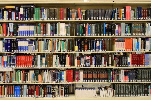 Finanţare de 1.300.000 de lei dedicată proiectelor editoriale
