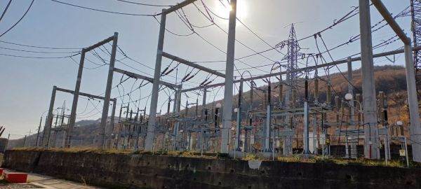 Distribuţie Energie Electrică România, investiţii asumate de 689 milioane de lei