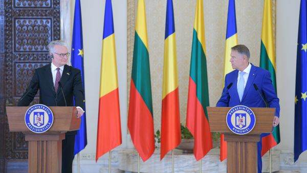 Sursă foto: Administraţia Prezidenţială