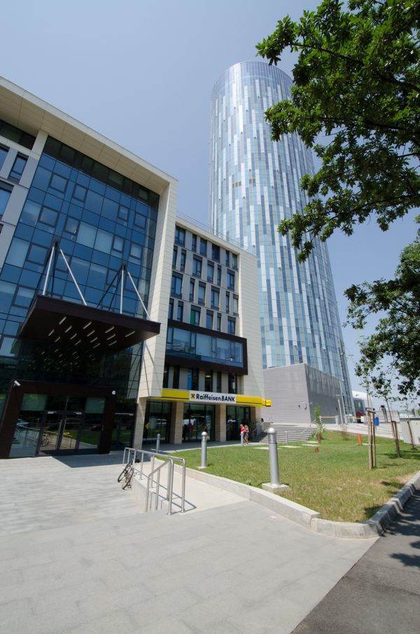 Raiffeisen Bank îşi consolidează rolul de facilitator către o economie verde