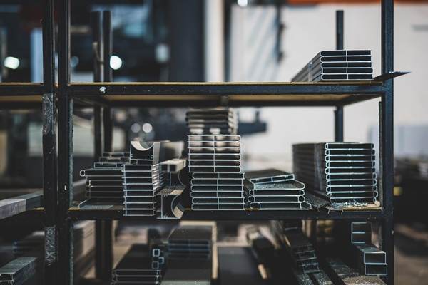 Companiile siderurgice indiene ar putea fi nevoite să anuleze comenzi europene de produse din oţel