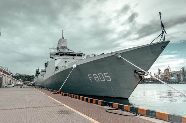 NATO face o demonstraţie de forţă în Marea Mediterană