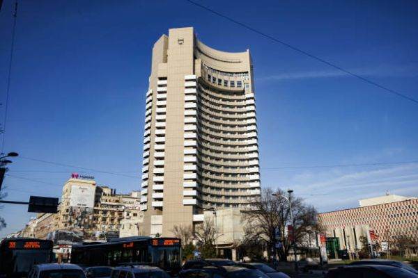 IHG Hotels & Resorts emite o clarificare cu privire la asocierea cu InterContinental Hotels & Resort
