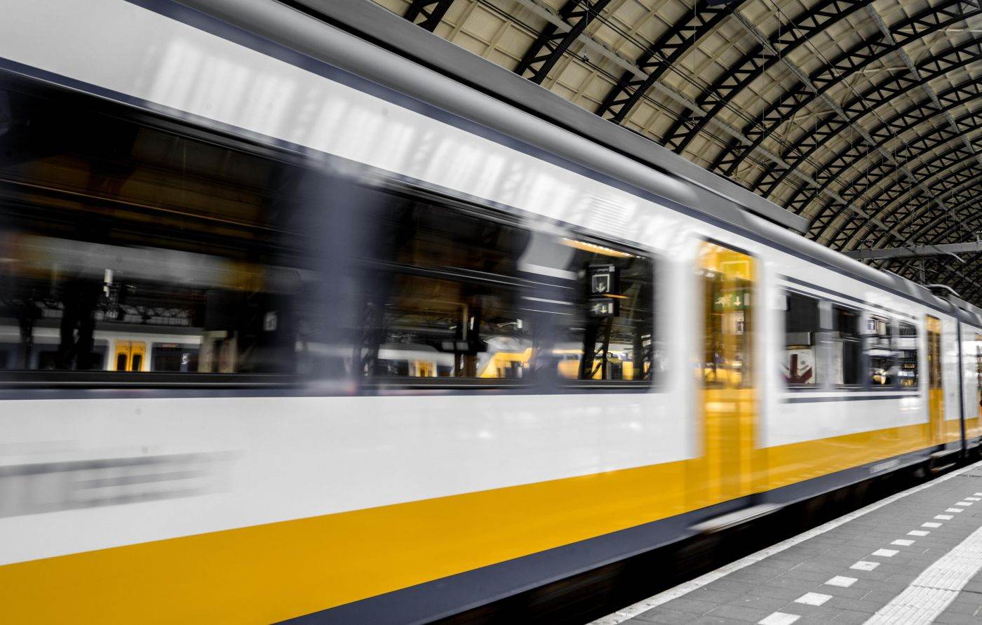 Germania oferă bilete în valoare de 9 euro pe lună pentru a călători cu trenul, autobuzele sau metroul, pe fondul creşterii preţului la energie