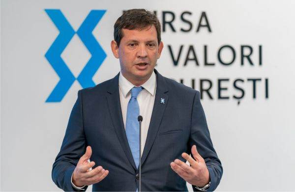 "Listarea Hidroelectrica poate accelera creşterea numărului de investitori la bursă"
