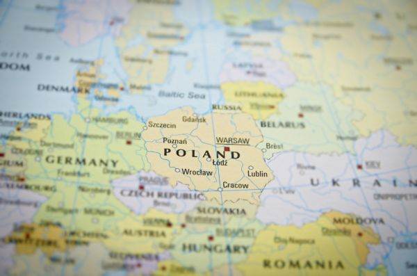Polonia "evoluează" către o societate de tip vânător-culegător
