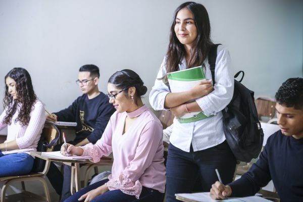 Studenţii, revoltaţi din cauza taberelor