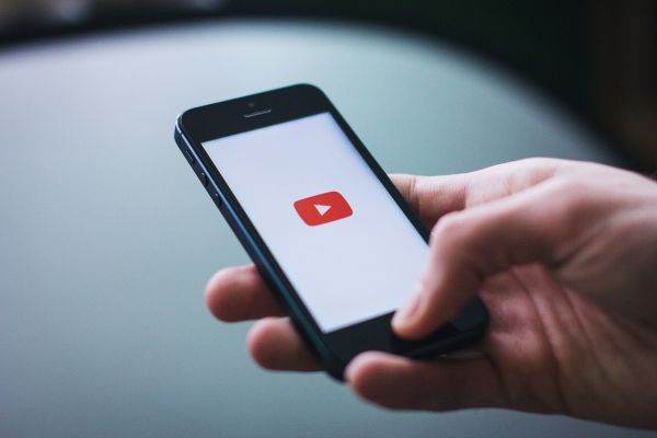 YouTube a retras un videoclip al Comisiei de anchetă despre Donald Trump