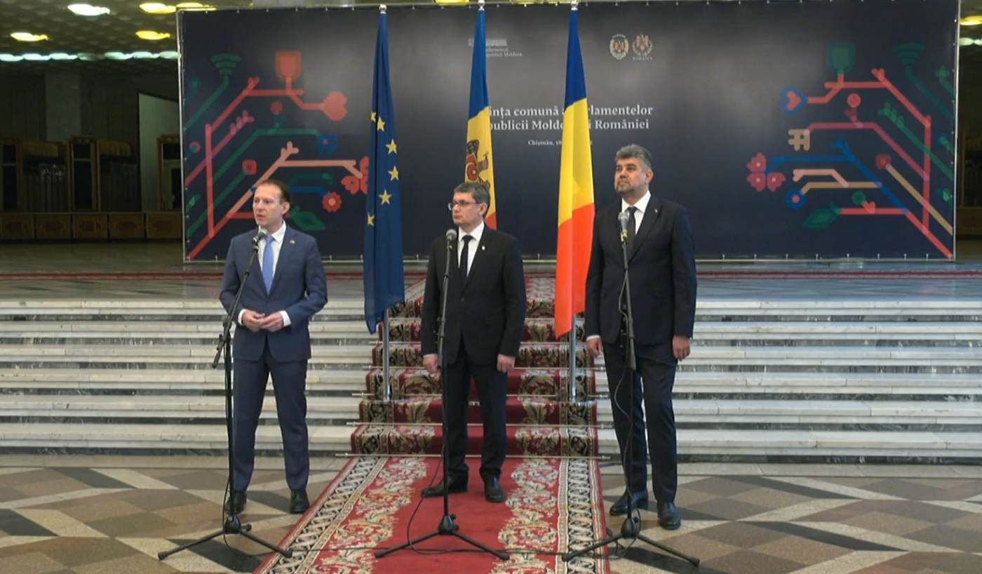 Declaraţie comună a Parlamentelor României şi Republicii Moldova, semnată la Chişinău