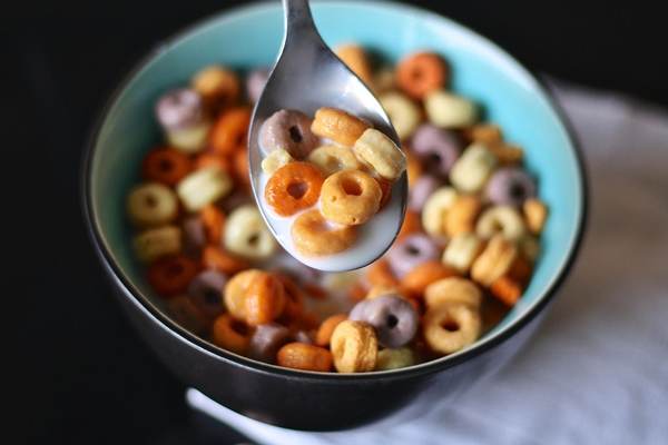 Grupul Kellogg se va împărţi în trei companii independente pentru a se concentra pe producţia de snackuri