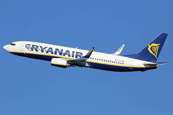 Greva unor angajaţi Ryanair afectează cursele aeriene din Europa