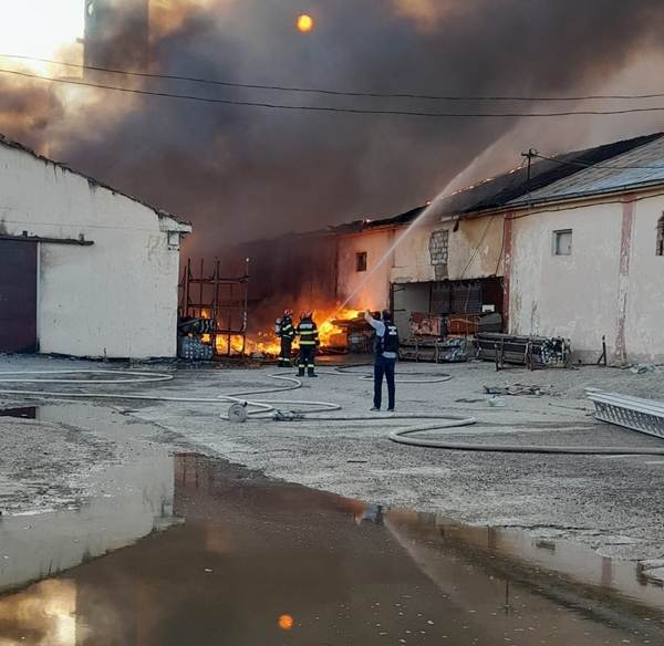 85.000 de lei, amenda dată de Garda de Mediu Buzău în Zona Industrială