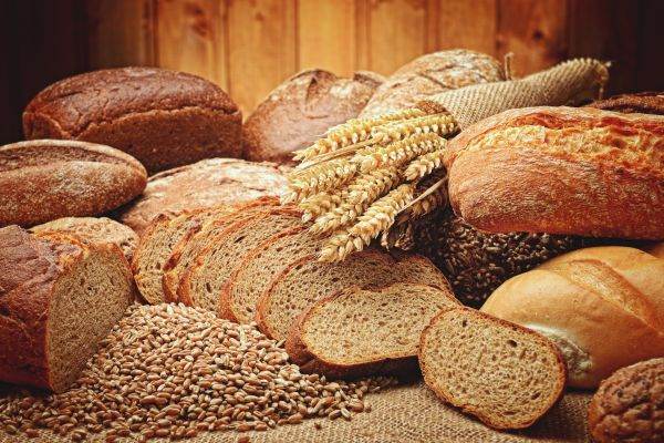 Consumul de pâine şi produse de franzelărie a fost anul trecut de 88,57 kg/persoană